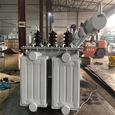 Cooper 300 KVA Transformator